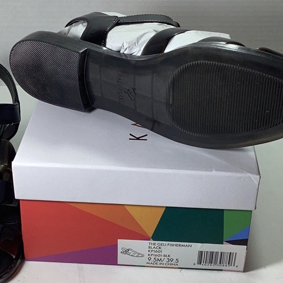 Katy Perry

The Geli Fisherman - Picture 8 of 8